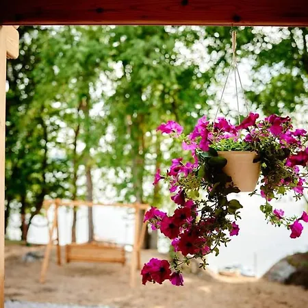 Slodka Woda Niebieski ロッジ *